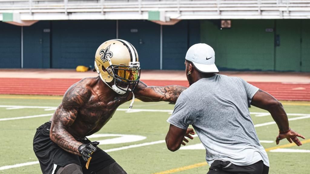 New Orleans Saints safety Ceedy Duce works out with trainer James Banks. (Nina Banks/fp_eliteshotz) 