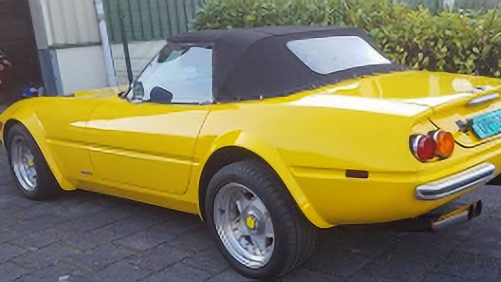 A court ruled the Dutch owner of a replica Ferrari Daytona Spyder could keep the car. (Rechtbank Den Haag/Zenger)