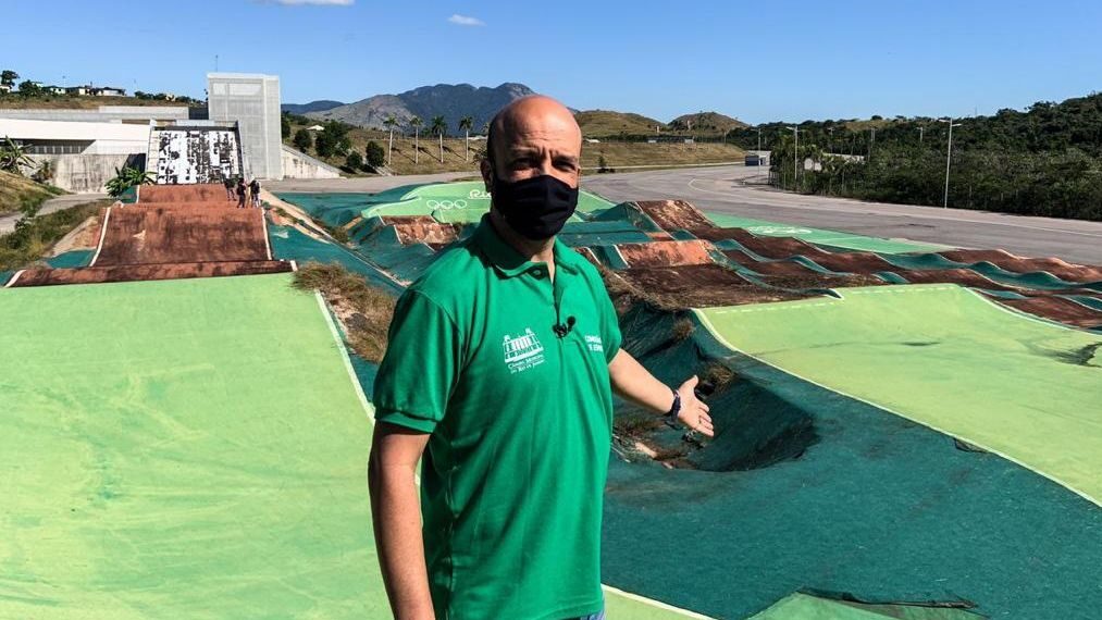 Councilor Felipe Michel (Progressistas Party) shows the BMX track of the 2016 Rio Olympic Games. (Courtesy Matheus dos Santos Machado)