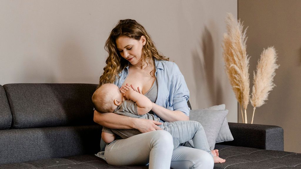 A new study found that babies who were breastfed, even for a few days, had lower blood pressure as toddlers and these differences in blood pressure may translate into improved heart and vascular health as adults. (MART PRODUCTION/Pexels)